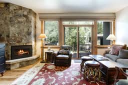 West Vail Ptarmigan Townhome - Summer Pool