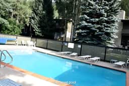 West Vail Ptarmigan Townhome - On Gore Creek