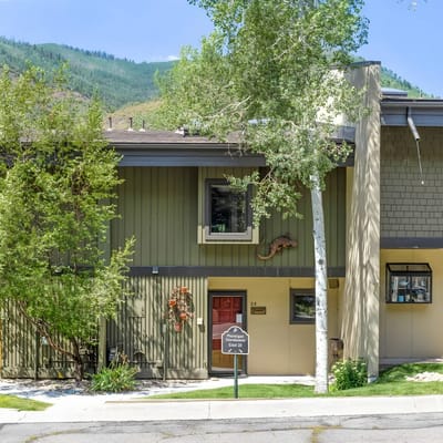 West Vail Ptarmigan Townhome - Summer Pool
