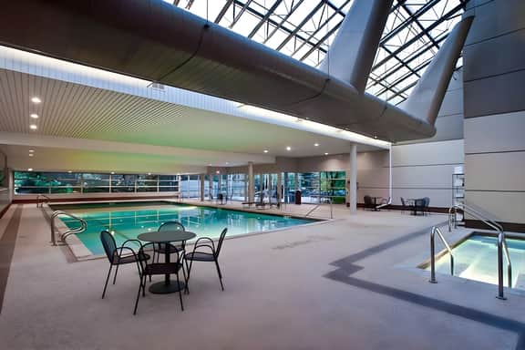 Simba Run Vail - Indoor Pool & Ski Slope Views