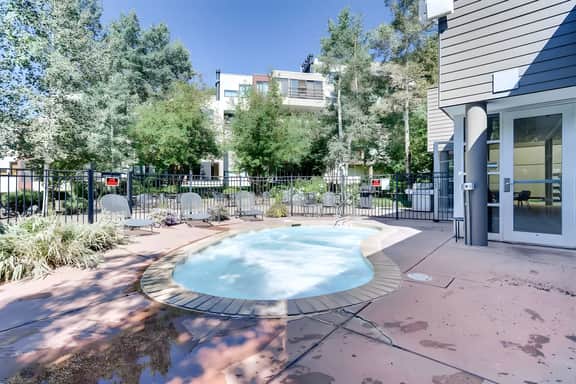 Simba Run Vail - Indoor Pool & Ski Slope Views