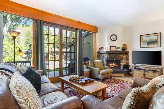West Vail Ptarmigan Townhome - Easy Bus Access