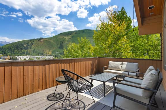 Beautiful West Vail Home - Amazing Views