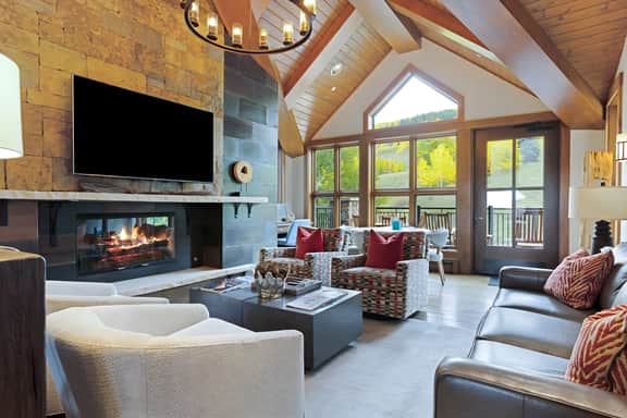 True Ski-In/Out - Highlands Slopeside Condo
