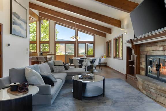 Beautiful West Vail Home - Amazing Views