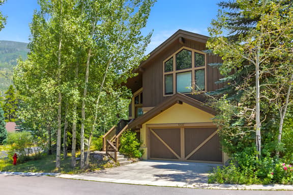 Large East Vail Home - Private Hot Tub