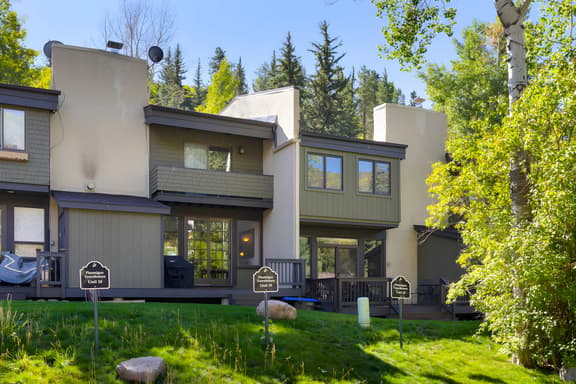West Vail Ptarmigan Townhome - Easy Bus Access