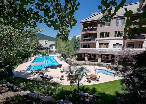 Highlands Lodge Beaver Creek - Corner Unit