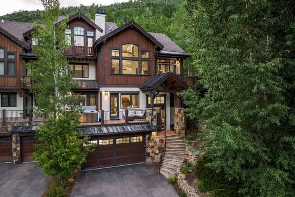 Luxury West Vail Duplex - Multi-Level Living Areas